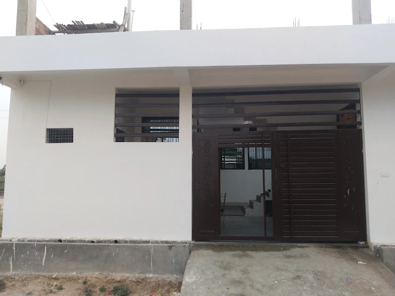 Baba Hostel & PG